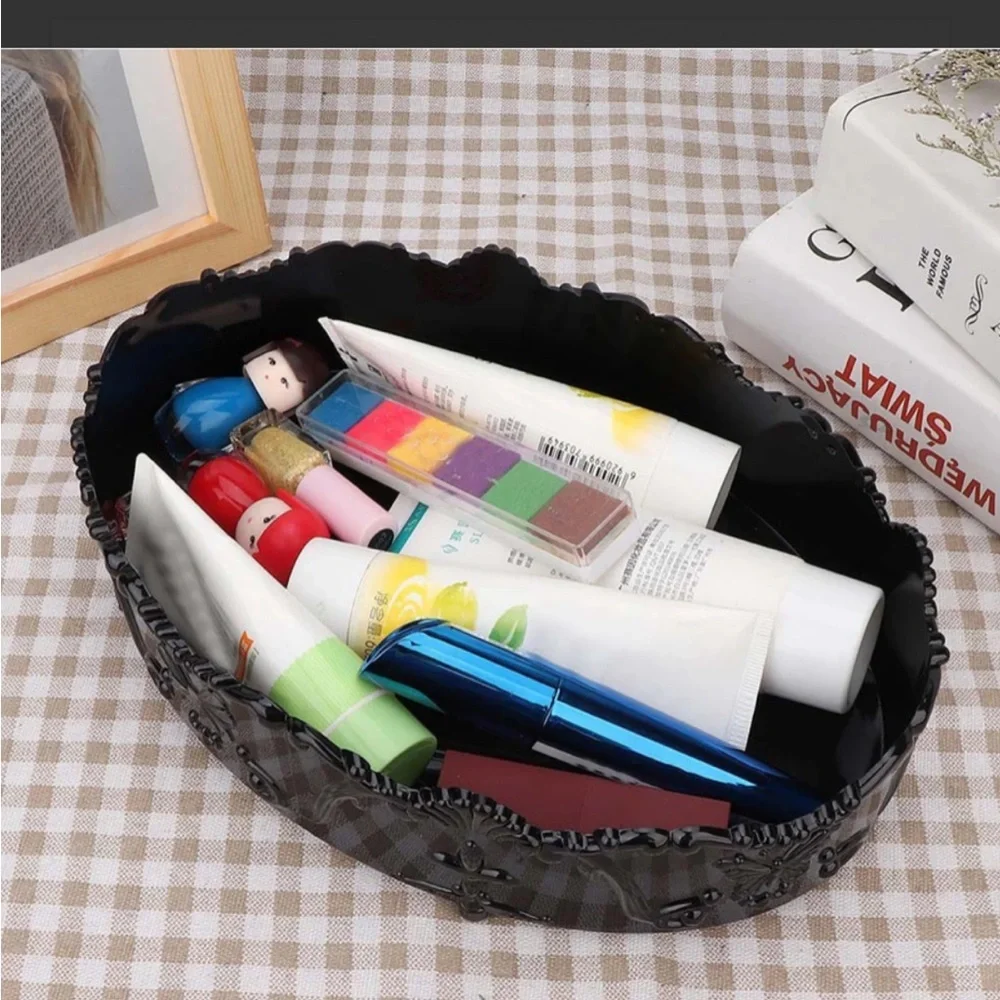 Ana Uu style Retro Rosette Makeup Tool Storage Box Cosmetic Organizer Container